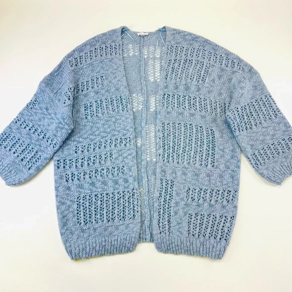 Bucketlist Holes Pattern Oversized Cardigan Medium Cool Blue Romantic Bohemian - Picture 5 of 14